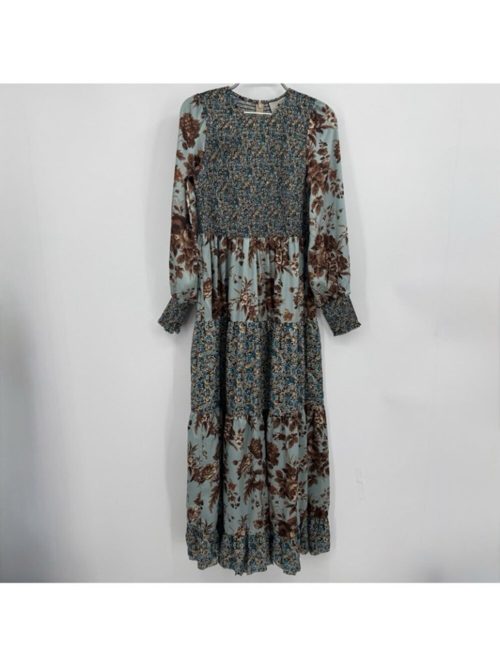 Tuckernuck Robin's Egg Floral Libby Dress sz M Long Sleeve Smocked Maxi NWT $298 - Picture 2 of 9